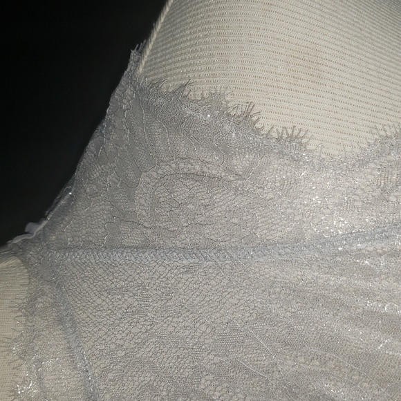 Victoria's Secret EUC Dream Angels High Neck Chantilly Demi Bra 34DD/F75 - Picture 4 of 13